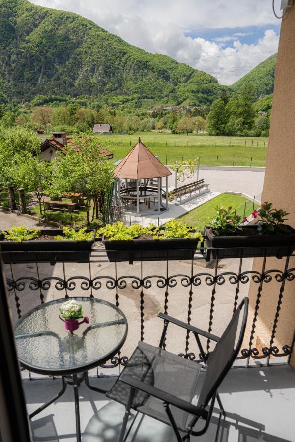 Relax House Soca Casa de hóspedes Bovec Exterior foto